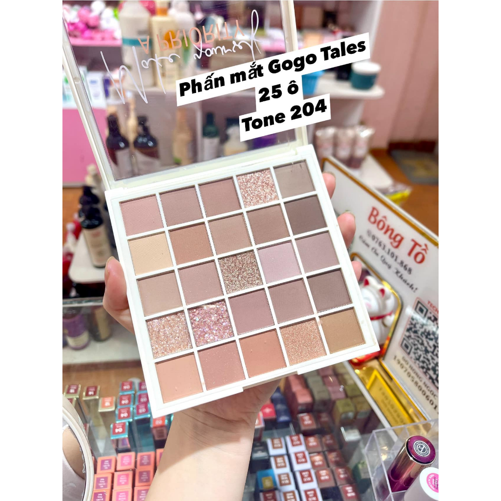 Bảng Phấn Mắt 25 Ô Gogo Tales Crytal Color Charming Eyes