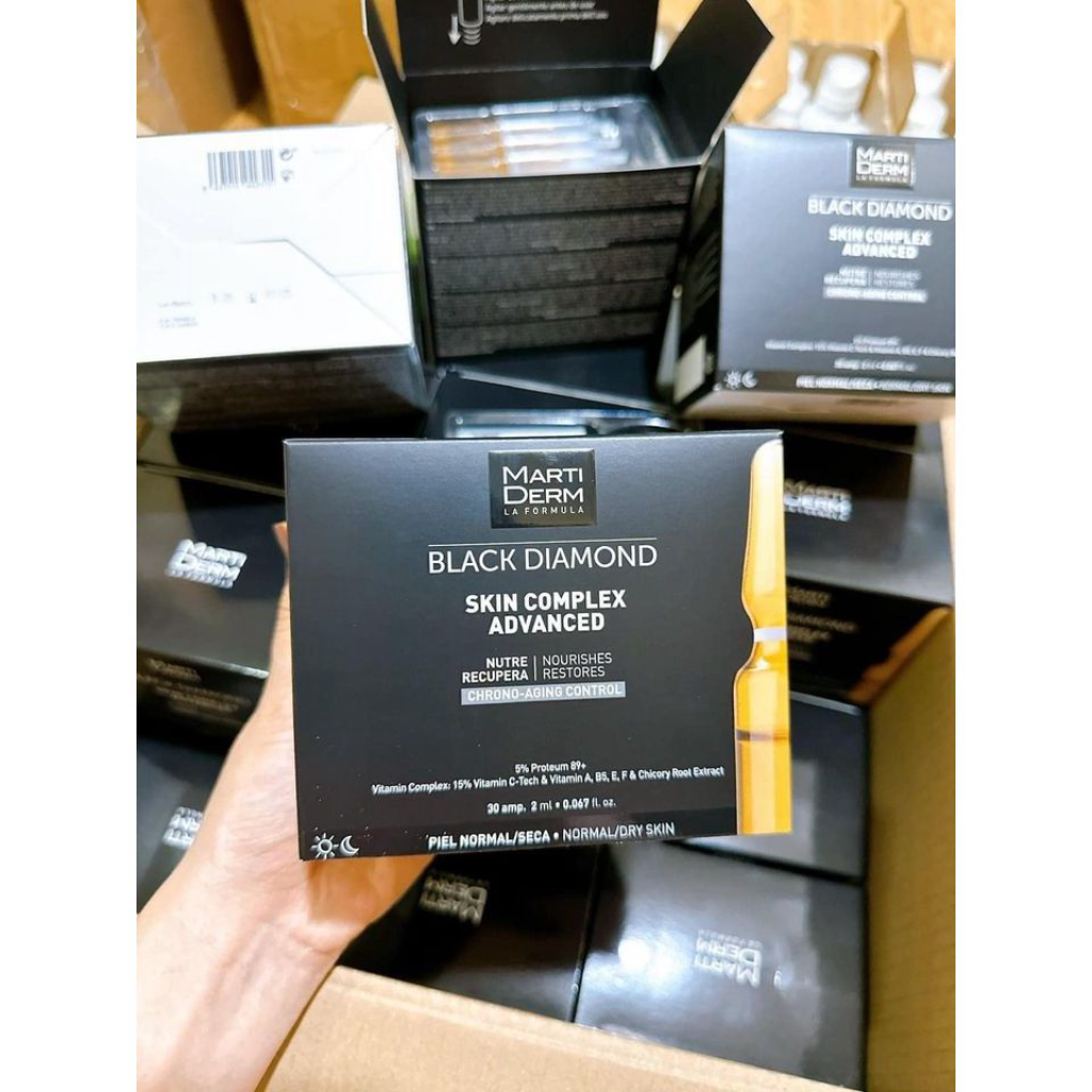 Tinh Chất Vitamin C 15% Chống Oxy Hoá, Trẻ Hóa & Làm Sáng Da MartiDerm Black Diamond Skin Complex Advanced
